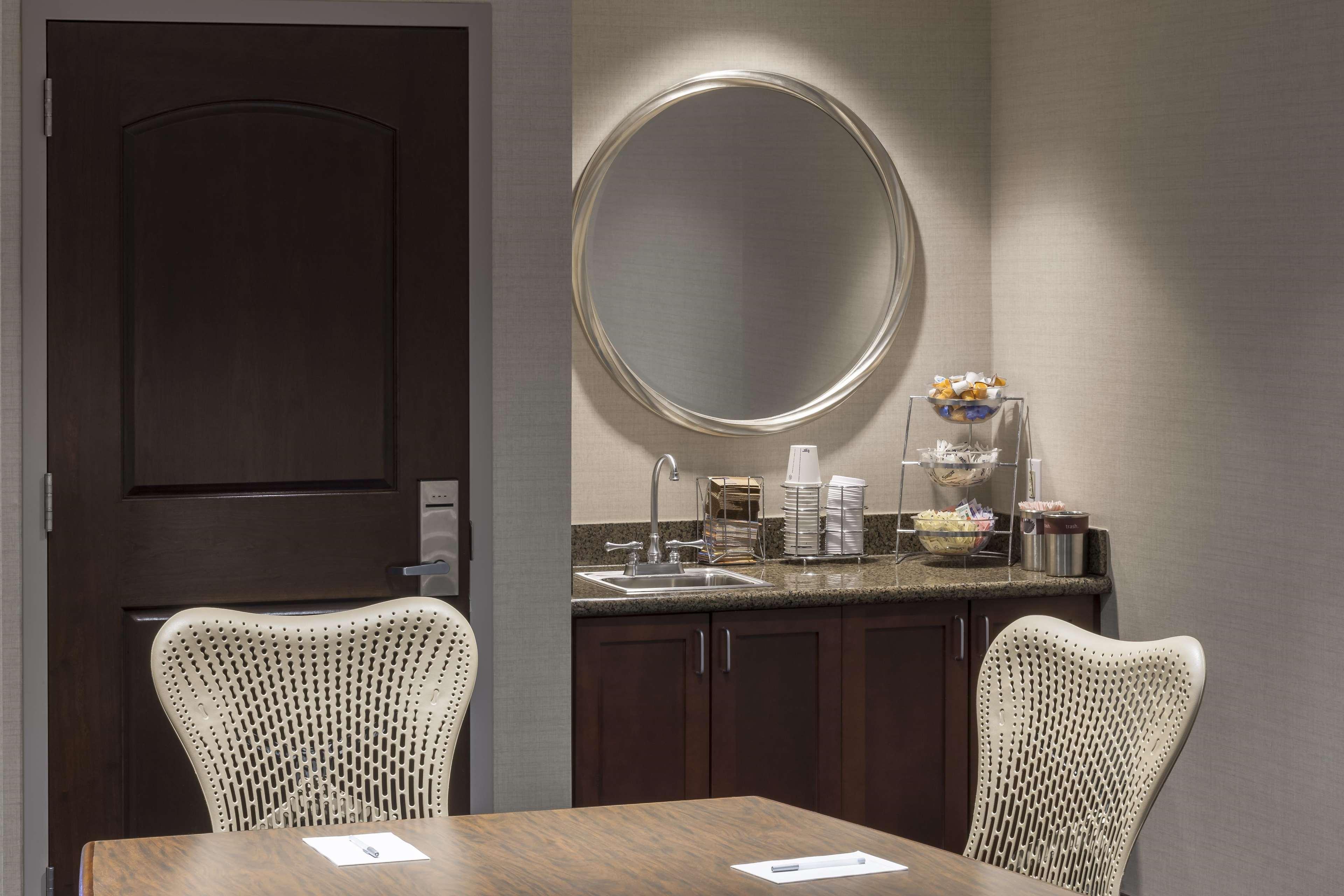Hampton Inn & Suites Oklahoma City-Bricktown Buitenkant foto