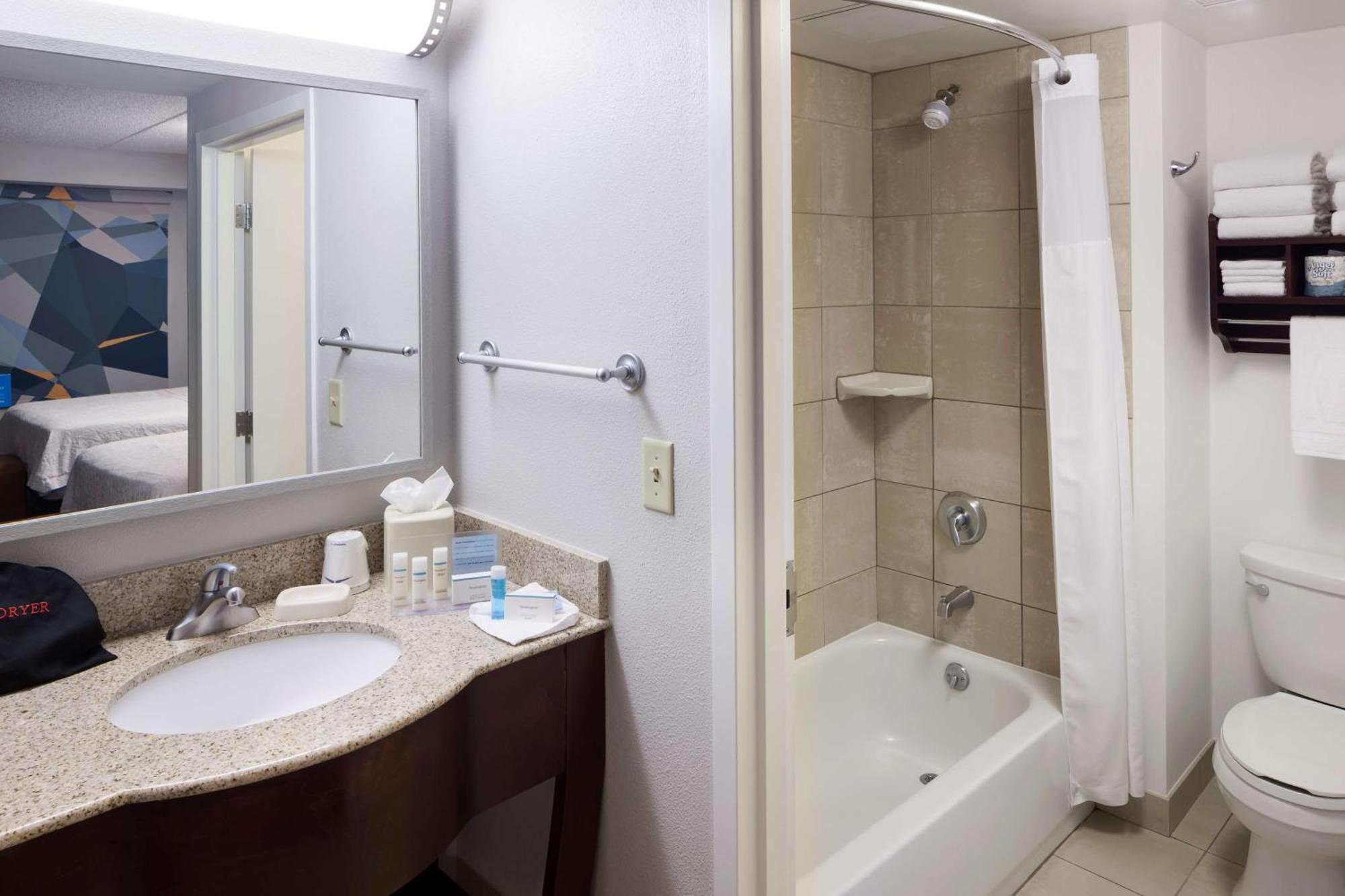 Hampton Inn & Suites Oklahoma City-Bricktown Buitenkant foto