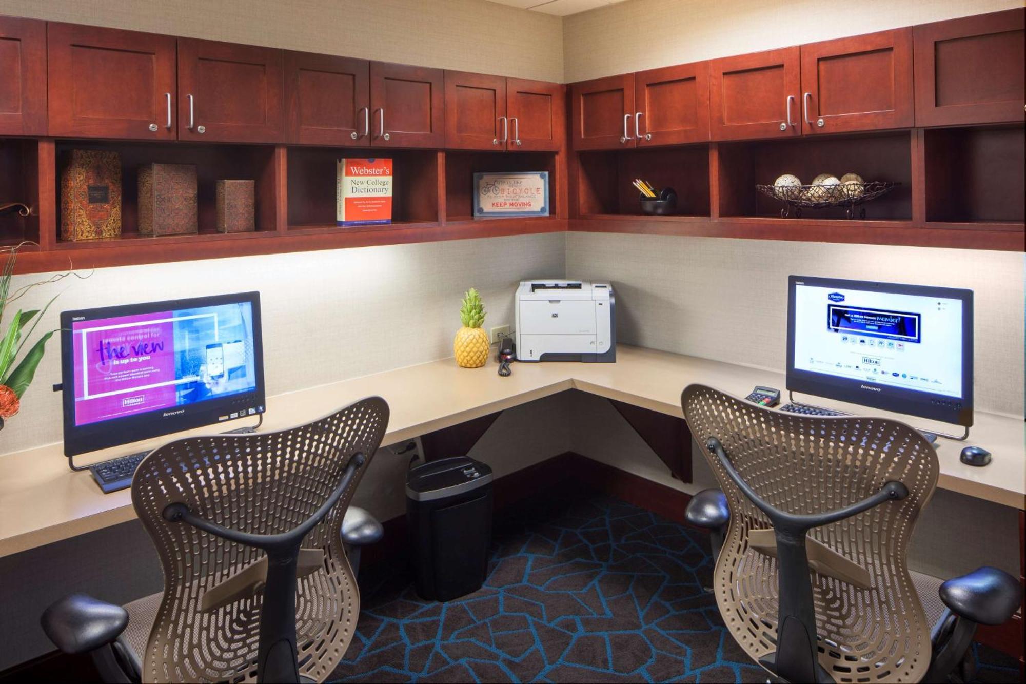 Hampton Inn & Suites Oklahoma City-Bricktown Buitenkant foto